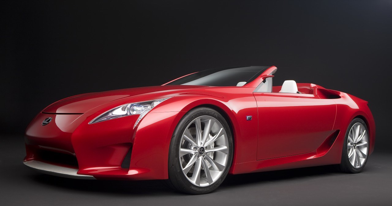 Lexus LF-C2 /Informacja prasowa