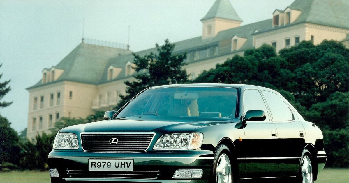 Lexus LS 400 (II generacja) /Informacja prasowa