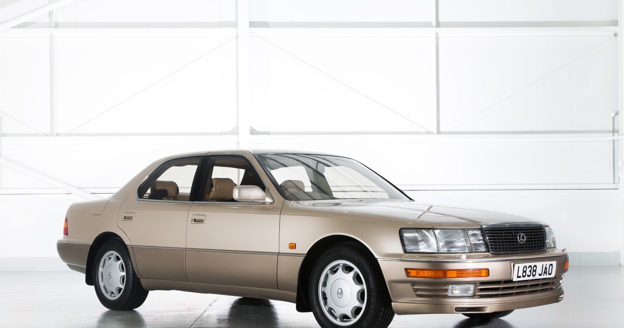 Lexus LS 400 /Informacja prasowa