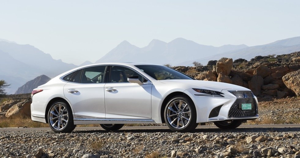 Lexus LS 500h /Informacja prasowa