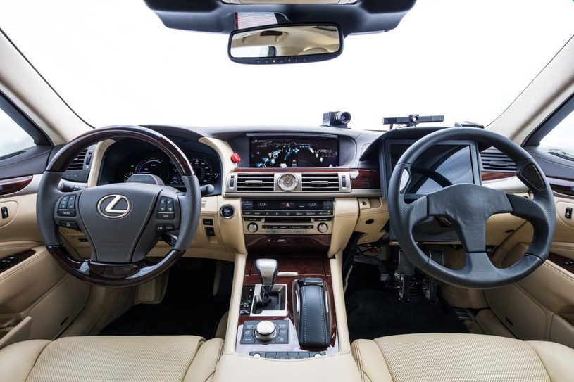 Lexus LS do testowania systemów autonomicznych /Informacja prasowa