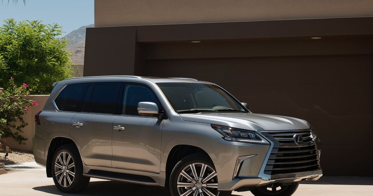 Lexus LX 570 /Informacja prasowa