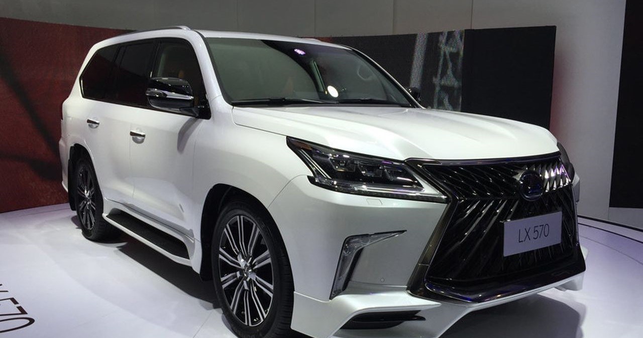 Lexus LX 570 /Informacja prasowa