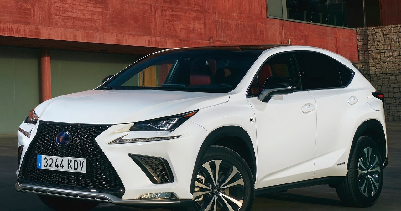 Lexus NX 300h /Informacja prasowa