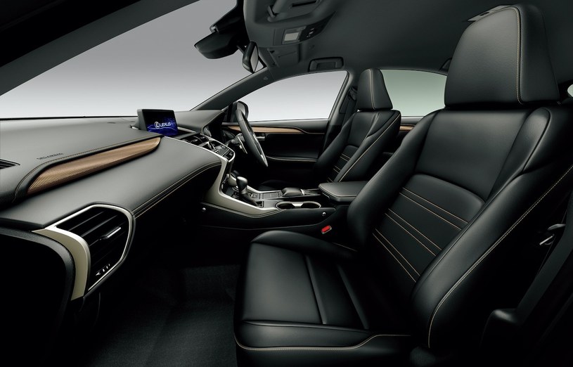 Lexus NX Bronze Edition /Informacja prasowa