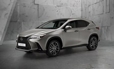 Lexus NX drugiej generacji. Największe zmiany we wnętrzu