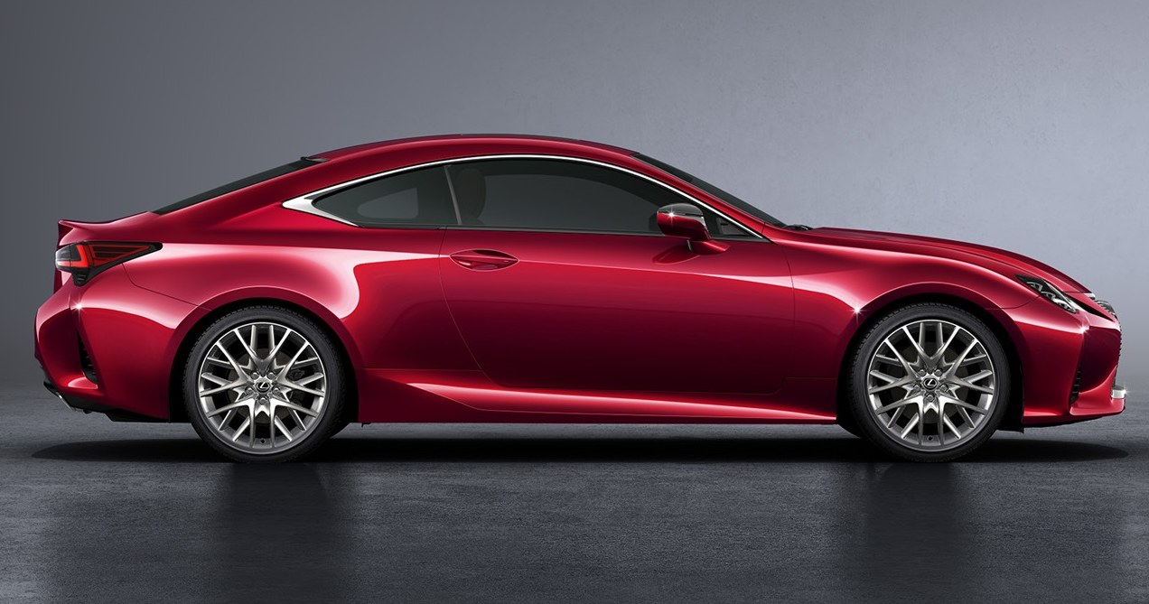 Lexus RC 300 /Informacja prasowa