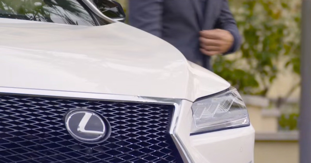 Lexus RX i... James Bond? /Informacja prasowa