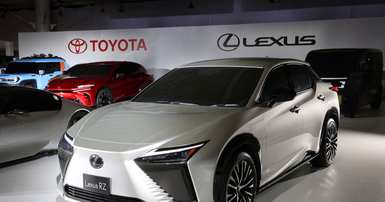 Lexus RZ /Informacja prasowa