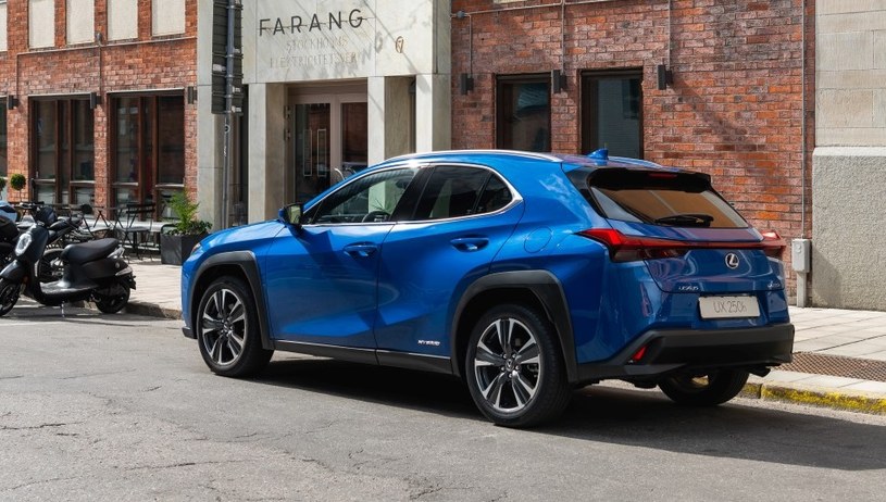 Lexus UX 250h /Informacja prasowa