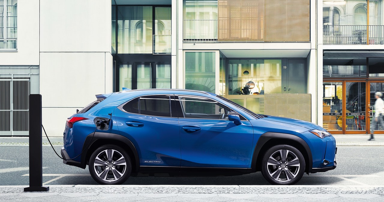 Lexus UX 300E /Informacja prasowa