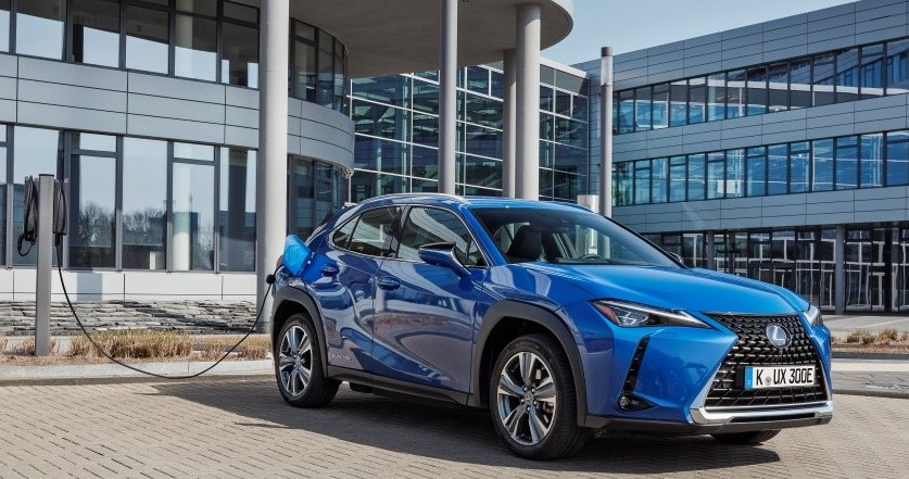 Lexus UX 300e /Informacja prasowa