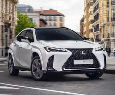 Lexus UX po modernizacji. Nie zmienił się tylko... wygląd