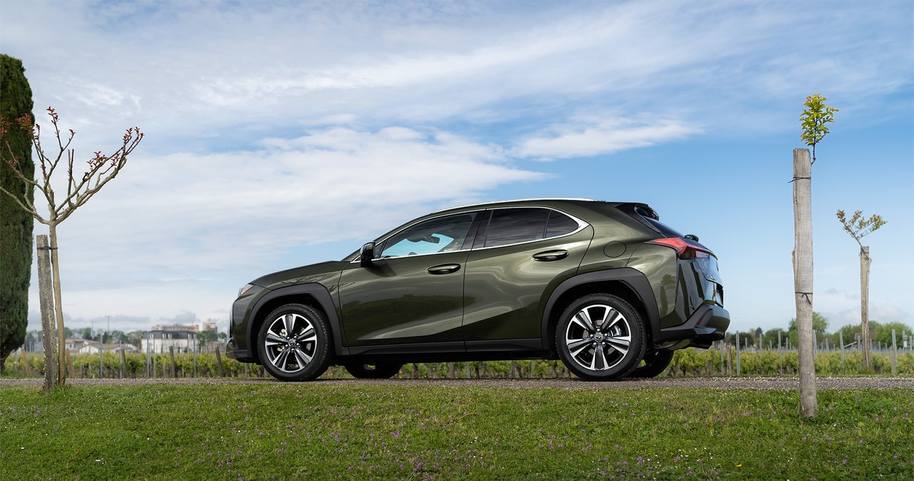 Lexus UX to jeden z najchętniej kupowanych crossoverów premium w Polsce. /Jan Guss-Gasiński /INTERIA.PL