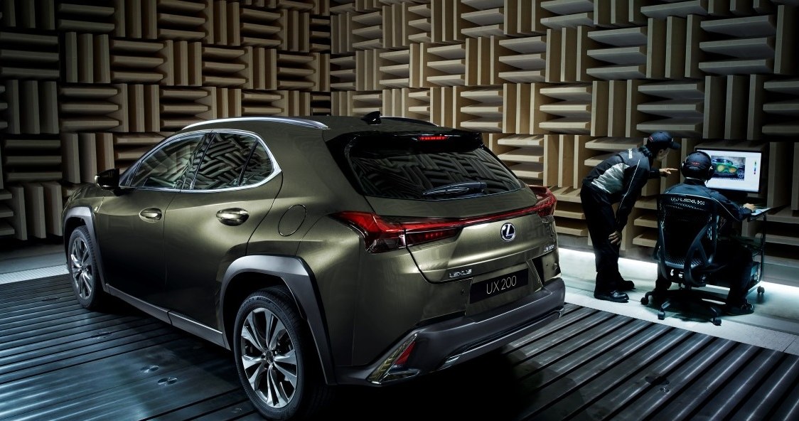 Lexus UX /Informacja prasowa