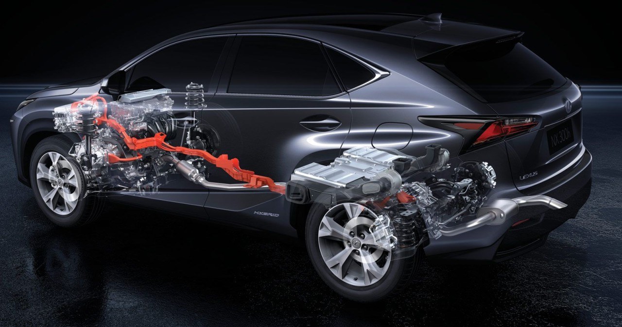 Lexus wszystkie swoje modele oferuje także w wersjach hybrydowych /materiały prasowe
