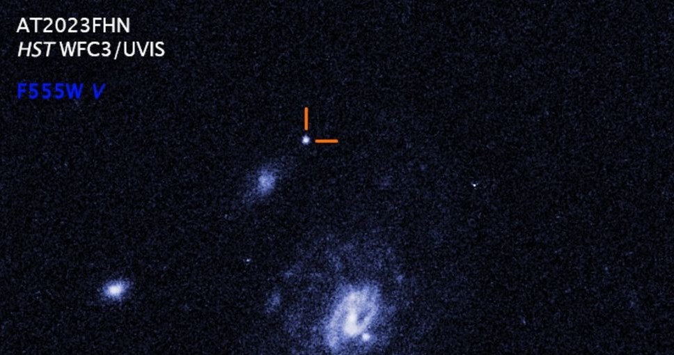 LFBOT Zięba uchwycony przez Kosmiczny Teleskop Hubble'a /NASA/ESA/STScI/A. Chrimes (Radboud University) /materiał zewnętrzny