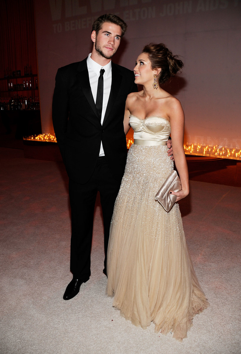 Liam Hemsworth i Miley Cyrus /Larry Busacca /Getty Images