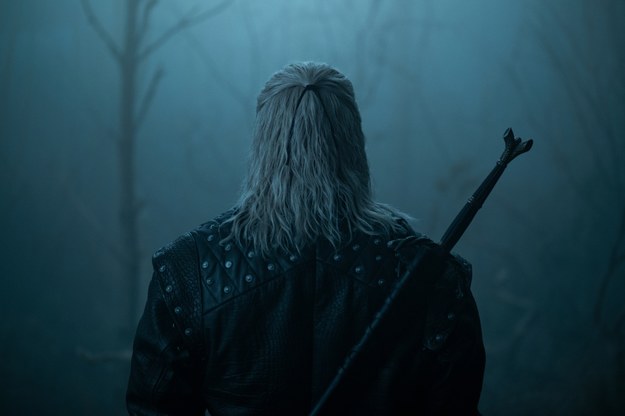 Liam Hemsworth jako Geralt z Rivii /Netflix /Materiały prasowe