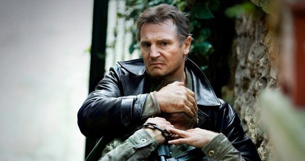 Liam Neeson w "Uprowadzonej 3". Wydaje się, że widzowie będą mieli większy ubaw od aktora... /materiały dystrybutora