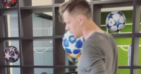 Liam Szczęsny z tatą, fot. https://www.instagram.com/marina_official/ /Instagram