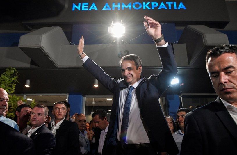 Liberalno-konserwatywna ND wygrała przedterminowe wybory parlamentarne w Grecji /AFP