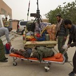 Libia: NATO przyznaje, że zbombardowało powstańcze czołgi