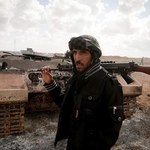 Libia: Samoloty koalicji zbombardowały czołgi koło Misraty