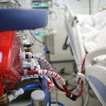 Licytacja respiratorów od handlarza bronią. Chętnych nie było