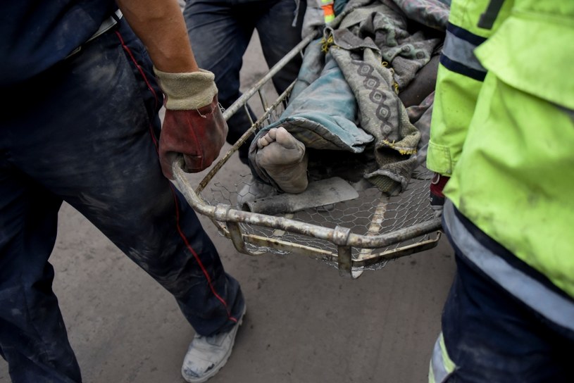 Liczba ofiar wybuchu wulkanu Fuego wzrosła do 69 /Johan ORDONEZ /AFP