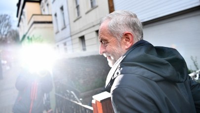 Lider brytyjskiej opozycji w tarapatach. "Nie nazwałem Theresy May głupią kobietą"