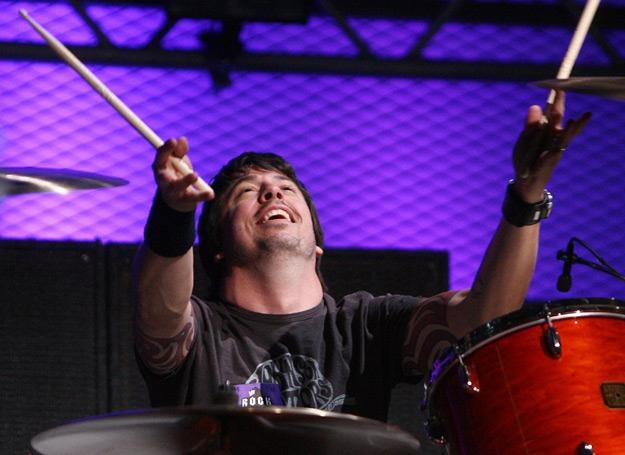 Lider Foo Fighters Dave Grohl karierę zaczynał jako perkusista Nirvany - fot. Kevin Winter /Getty Images/Flash Press Media