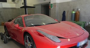Lider mafii wnuczkowej zatrzymany w Hiszpanii. Ferrari warte ponad milion i drogie hotele 