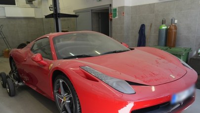 Lider mafii wnuczkowej zatrzymany w Hiszpanii. Ferrari warte ponad milion i drogie hotele 
