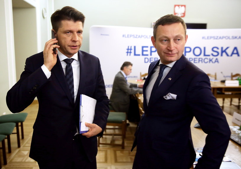 Lider Nowoczesnej Ryszard Petru i Paweł Rabiej /Tomasz Gzell /PAP