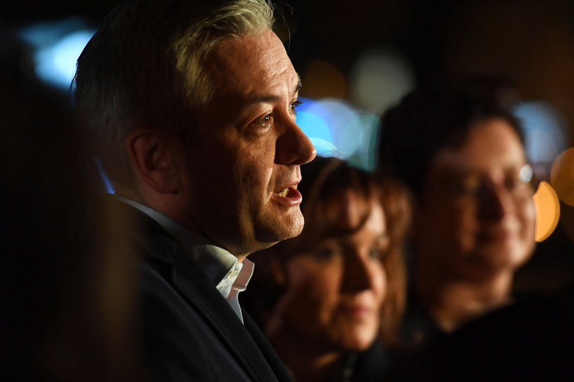 Lider Wiosny Robet Biedroń podczas konferencji prasowej nt. stanowiska partii ws. utworzenia klubu parlamentarnego Lewicy /Piotr Nowak /PAP