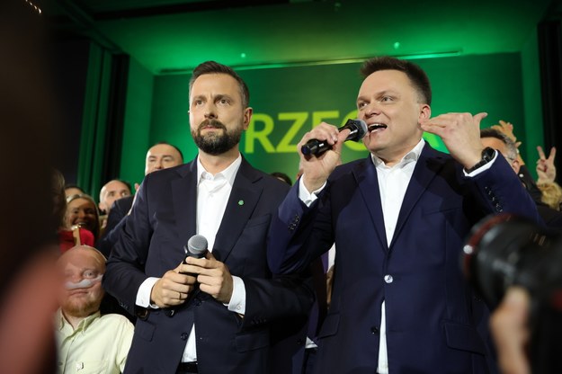 Liderzy Trzeciej Drogi Szymon Hołownia (P) i Władysław Kosiniak-Kamysz (L) /Rafał Guz /PAP