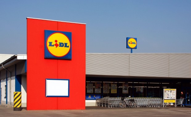 Lidl dyskryminuje pracowników? "Nie zakazujemy mówienia po polsku"