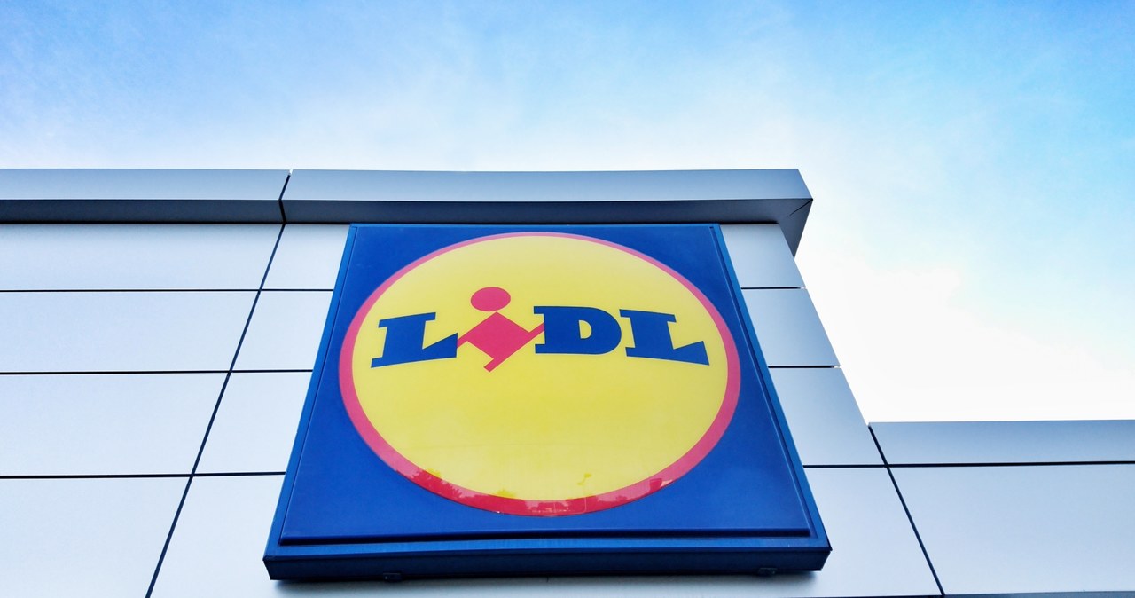 Lidl postawił na spore zmiany. Do końca sierpnia dotkną wszystkich klientów. /123RF/PICSEL