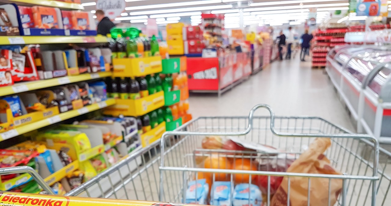 Lidl zarzuca Biedronce, że oferuje różne ceny tych samych produktów w różnych placówkach zlokalizowanych w tym samym mieście /123RF/PICSEL