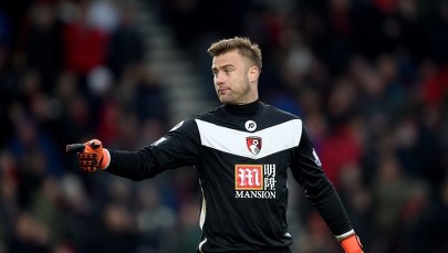 Liga angielska: Artur Boruc nie zatrzymał Arsenalu Londyn