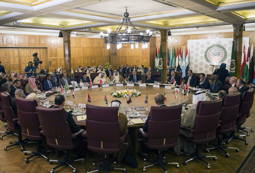 Liga Arabska, w której skład wchodzą 22 państwa, w tym Egipt, Irak i Arabia Saudyjska, już w piątek w komunikacie określiła turecką inwazję jako "atak na suwerenność państwa członkowskiego" /MOHAMED HOSSAM /PAP/EPA