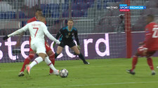 Liga Mistrzów. Bayern Monachium – PSG 2-3. Skrót meczu (POLSAT SPORT). Wideo