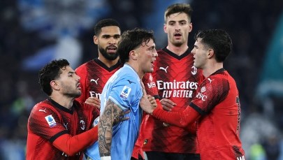 Liga włoska. Lazio przegrało z Milanem, mecz kończyło w ósemkę