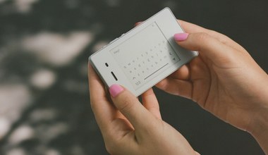 Light Phone II, czyli smartfon do walki z uzależnieniem od… smartfona