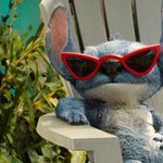 "Lilo & Stitch" bawią i wzruszają. Disney ma w końcu swój sukces