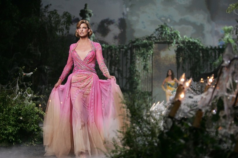 Linda Evangelista, pokaz Dior 2005 rok /Getty Images