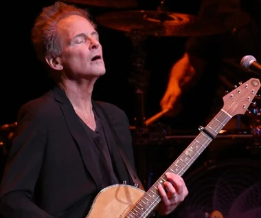 Lindsey Buckingham zaatakowany przez stalkerkę. Twierdzi, że jest jego córką