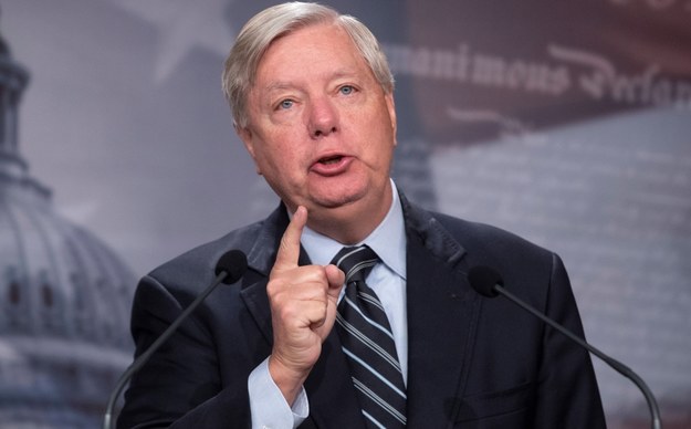 Lindsey Graham /MICHAEL REYNOLDS    /PAP/EPA