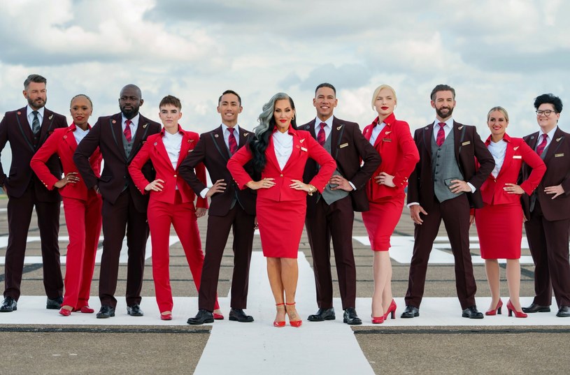Linie lotnicze Virgin Atlantic wprowadziły duże zmiany w uniformach dla załogi pracowniczej /East News